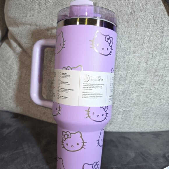STANLEY x Hello Kitty FlowState Quencher H2.0 Tumbler 40 oz Purple - Picture 3 of 8
